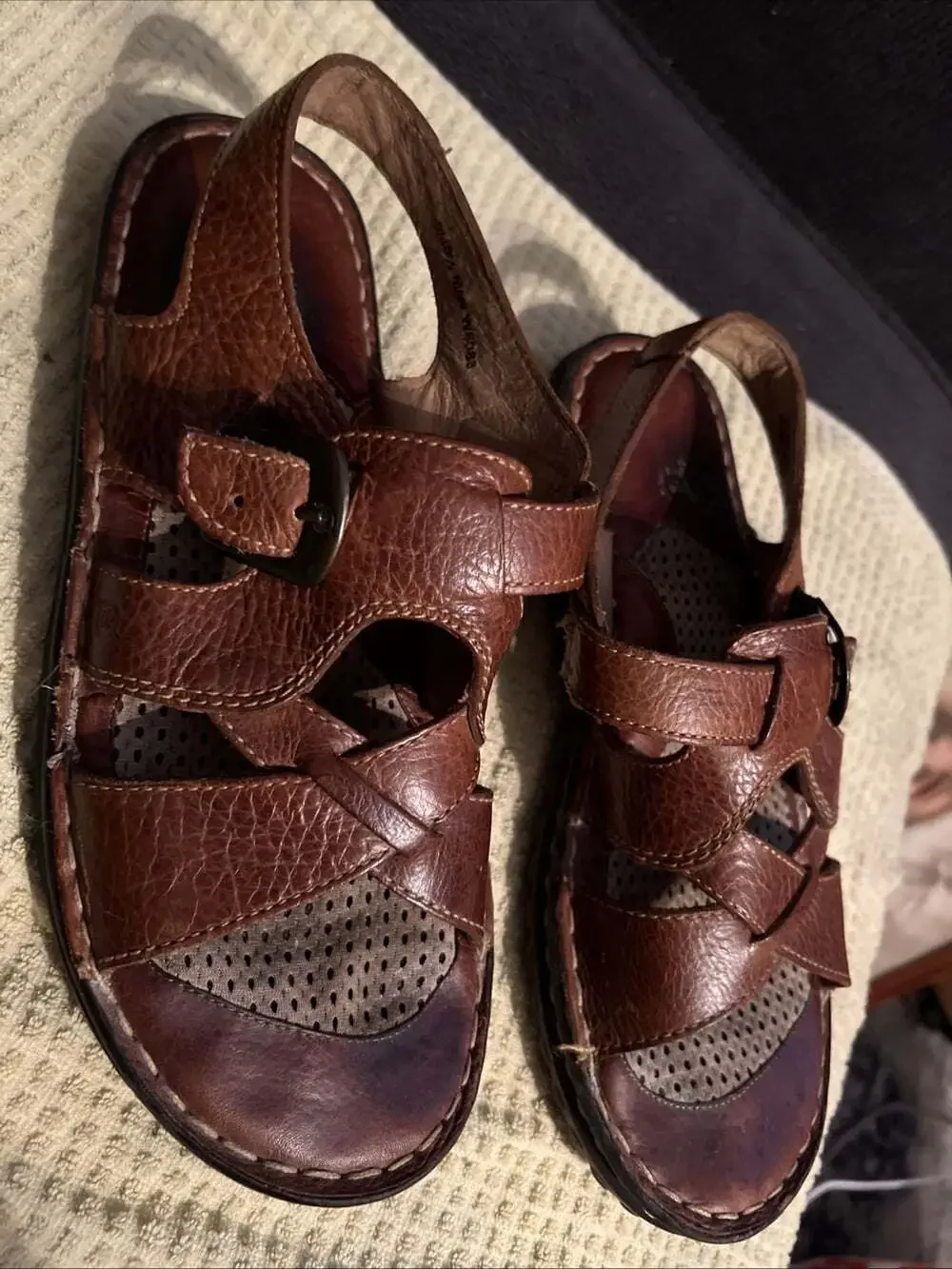 Born Shoes Women's Sz 9 Fisherman Sandals Open Toe Genuine Leather Brown Comfort